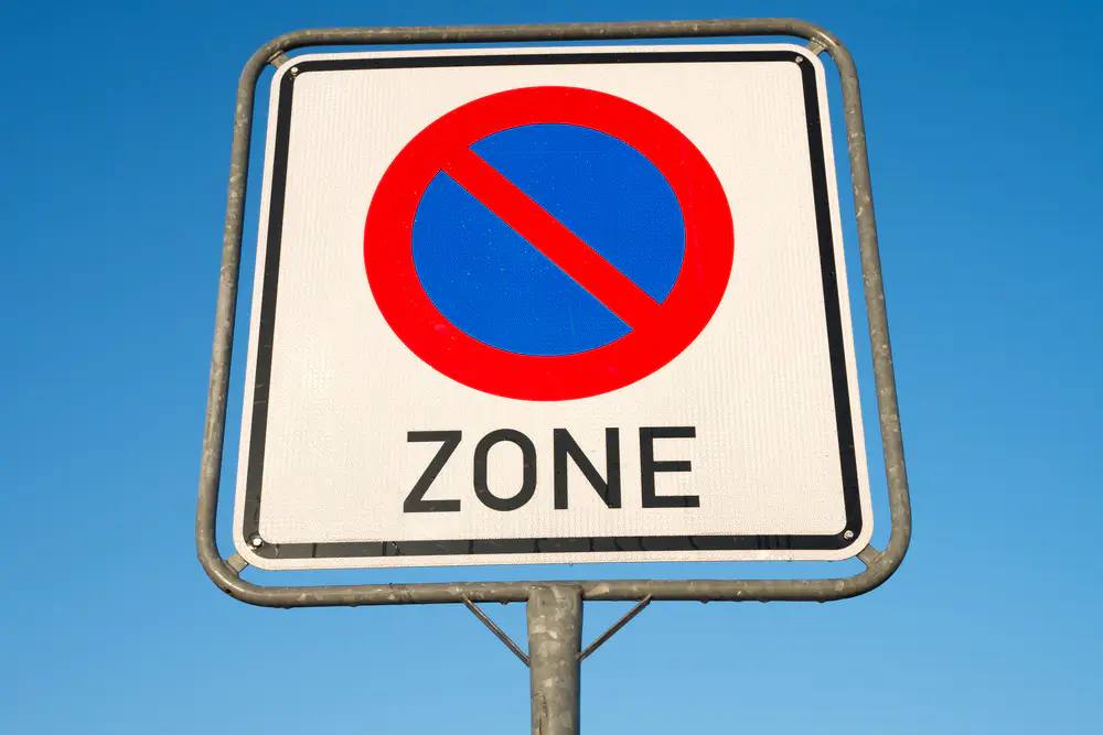Beschilderung für Halteverbotszone